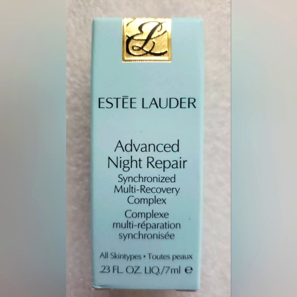4 x 7 mL Bottles Estee Lauder Night Repair Serum - Picture 6 of 6